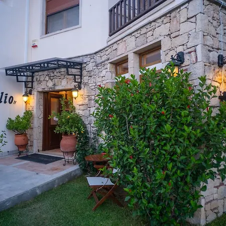 Aparthotel Paralio
