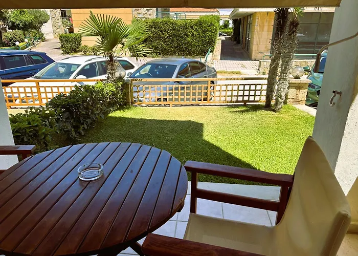 Paralio Apart-hotel 3*