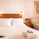 Paralio Aparthotel