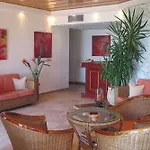 Paralio Aparthotel