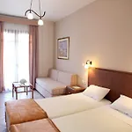 Aparthotel Paralio 3*