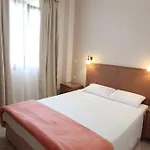 Aparthotel Paralio