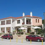 Paralio Aparthotel Possidi