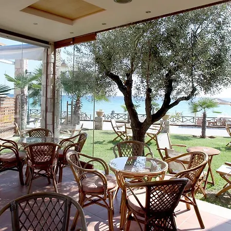 Hotel Paralio Aparthotel