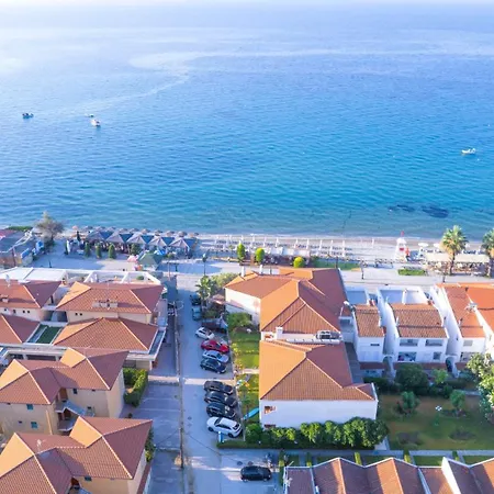 Aparthotel Paralio