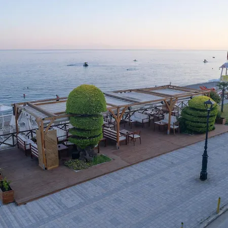 Hotel Paralio 3* Posidi
