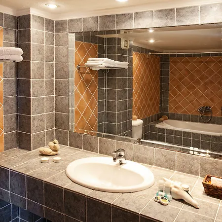 Hotel Paralio 3* Possidi