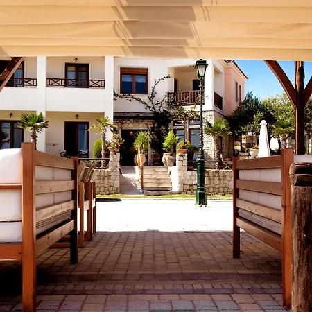 Paralio Aparthotel 3*