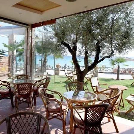 Hotel Paralio Possidi