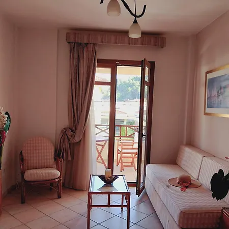 شقة فندقية Paralio 3*