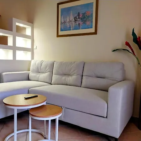 Paralio Lejlighedshotel 3*