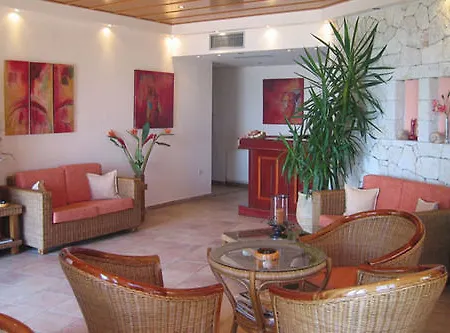 Hotel Paralio Aparthotel