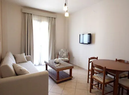 Hotel Paralio Aparthotel 3*