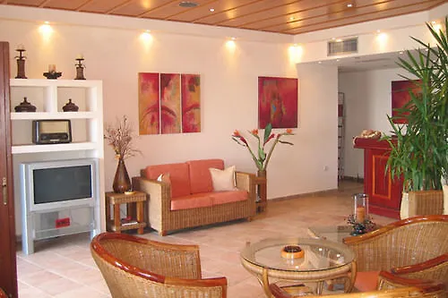 公寓式酒店 帕拉利欧酒店 3*