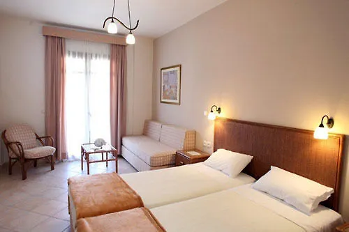Lejlighedshotel Paralio 3*